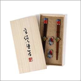 高級御塗箸 凱風快晴（赤富士）桐箱箸置つき-英語説明書つき