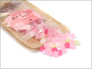 山中漆器 桜づくしボンボニエール ペア – 金沢金箔入りこんぺいとう付き★日本土産（みやげ）や記念品に！英語説明書つき