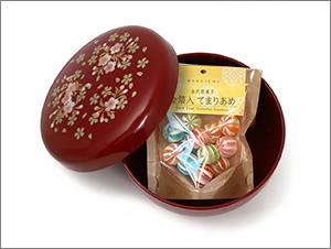 山中漆器 桜づくしボンボニエール ペア 金沢金箔入り金平糖・手毬あめ★日本土産（みやげ）や記念品に！英語説明書つき