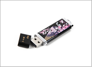 蒔絵USBメモリー（4GB)サイズ：75x25x6mm